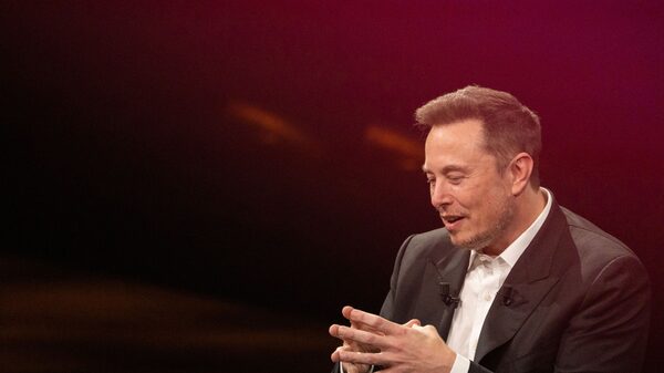 Elon Musk reta a Mark Zuckerberg a un “combate en jaula” en un tuit Elon Musk reta a Mark Zuckerberg a un “combate en jaula” en un tuit