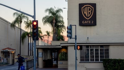 Acciones de Warner Bros. por debajo de la oferta de Paramount abren potencial de ganancia Acciones de Warner Bros. por debajo de la oferta de Paramount abren potencial de ganancia