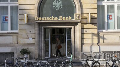 Deutsche Bank corta em mais de 10% bônus na área de investment banking Deutsche Bank corta em mais de 10% bônus na área de investment banking