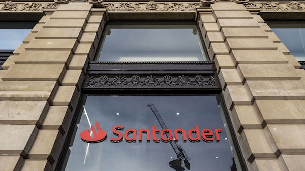 Santander Brasil tem lucro de € 579 milhões no quarto trimestre, diz matriz espanhola Santander Brasil tem lucro de € 579 milhões no quarto trimestre, diz matriz espanhola