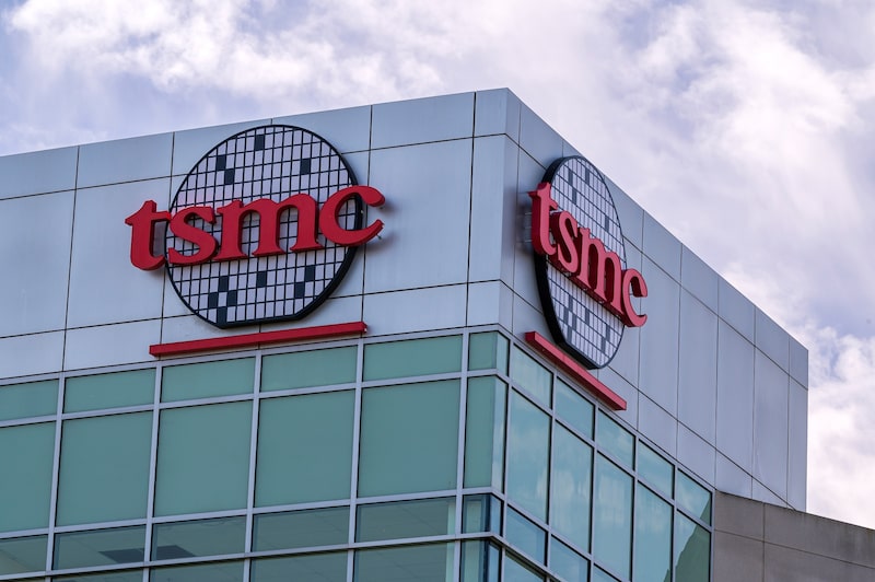 Ingresos de TSMC aumentan un 39% más de lo previsto y refuerzan el optimismo por la IA. Ingresos de TSMC aumentan un 39% más de lo previsto y refuerzan el optimismo por la IA.