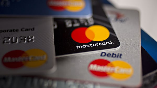 Visa y Mastercard ven freno en uso de tarjetas de crédito mientras sigue la inflación Visa y Mastercard ven freno en uso de tarjetas de crédito mientras sigue la inflación