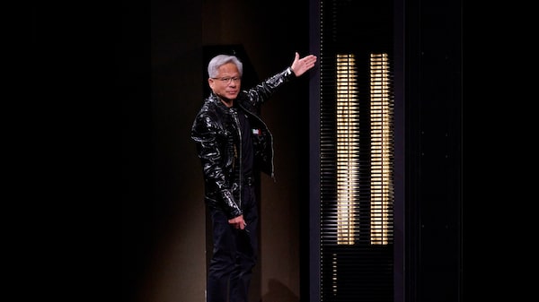 El rally de US$4 billones de Nvidia enfrenta más amenazas que nunca El rally de US$4 billones de Nvidia enfrenta más amenazas que nunca