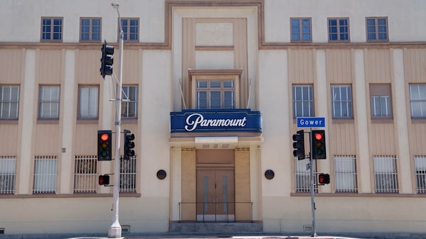 Paramount nomeia membro do conselho como CFO em meio à disputa pela Warner Paramount nomeia membro do conselho como CFO em meio à disputa pela Warner