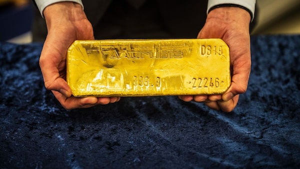 El oro marca su 50º récord diario este año por escalada de tensiones y expectativas de recortes El oro marca su 50º récord diario este año por escalada de tensiones y expectativas de recortes