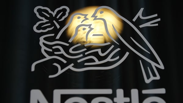 Nestlé suspende producción rusa; mantendrá productos esenciales Nestlé suspende producción rusa; mantendrá productos esenciales