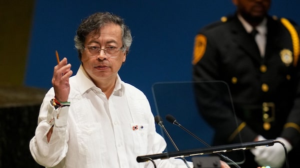 Colombia elimina “casi la totalidad” de aranceles a Ecuador y pone fin a la guerra comercial Colombia elimina “casi la totalidad” de aranceles a Ecuador y pone fin a la guerra comercial