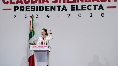 Sheinbaum promulga reforma que regresa el carácter público a Pemex y CFE Sheinbaum promulga reforma que regresa el carácter público a Pemex y CFE