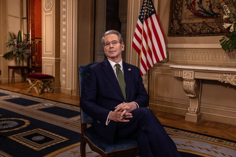 La predecesora de Bessent, Janet Yellen, había afirmado que este patrón sugería una preocupante “pérdida de confianza en la política económica estadounidense”. La predecesora de Bessent, Janet Yellen, había afirmado que este patrón sugería una preocupante “pérdida de confianza en la política económica estadounidense”.