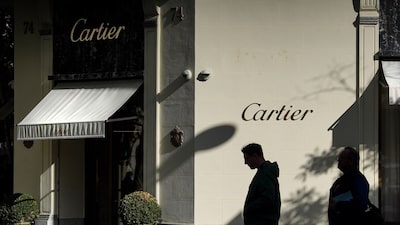 Richemont supera expectativas de vendas no 2º tri com demanda aquecida por joias Richemont supera expectativas de vendas no 2º tri com demanda aquecida por joias