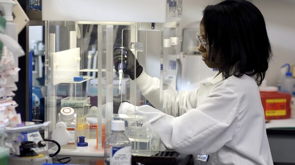 Una terapia de genes consiguió mejorar la audición en niños sordos Una terapia de genes consiguió mejorar la audición en niños sordos