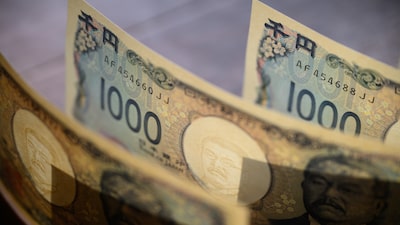 El yen cae a su nivel más bajo desde 1986 y el mercado ya busca la próxima línea roja de Japón El yen cae a su nivel más bajo desde 1986 y el mercado ya busca la próxima línea roja de Japón