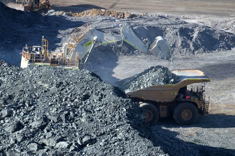 La guerra asfixia a la minería global ante la escasez de suministros de diésel y ácido La guerra asfixia a la minería global ante la escasez de suministros de diésel y ácido