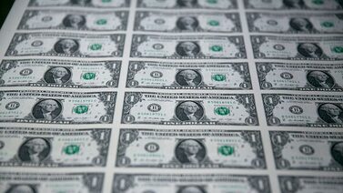 Saídas de até US$ 10 bi em dividendos colocam pressão sobre o câmbio, dizem analistas Saídas de até US$ 10 bi em dividendos colocam pressão sobre o câmbio, dizem analistas