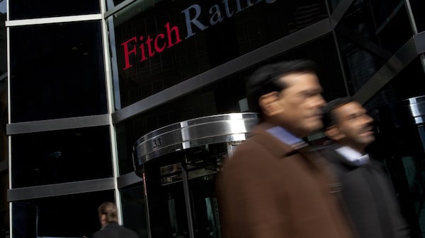 Fitch ve sólidos a los bancos de Latinoamérica para 2026 pese a incertidumbre política y global Fitch ve sólidos a los bancos de Latinoamérica para 2026 pese a incertidumbre política y global