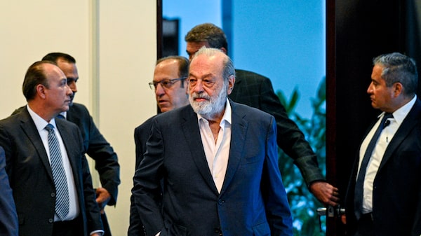 Carlos Slim señala a Pemex y la baja producción petrolera como el problema más importante de México Carlos Slim señala a Pemex y la baja producción petrolera como el problema más importante de México