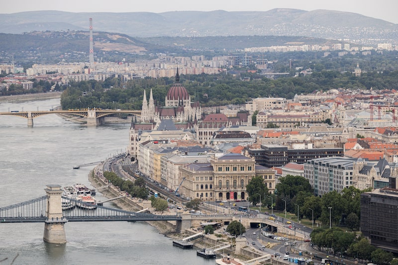 Vista área de Budapest, Hungría, el 25 de agosto de 2026. Vista área de Budapest, Hungría, el 25 de agosto de 2026.