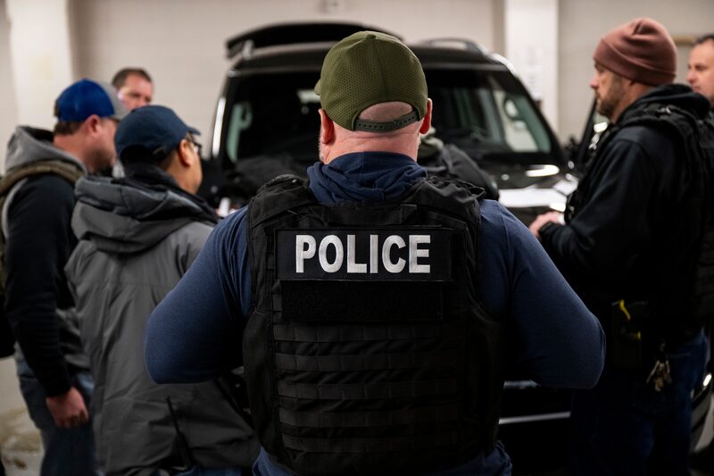 El Departamento de Seguridad Nacional ha promovido vuelos de deportación anticipada en aviones militares de carga. (Bloomberg) El Departamento de Seguridad Nacional ha promovido vuelos de deportación anticipada en aviones militares de carga. (Bloomberg)