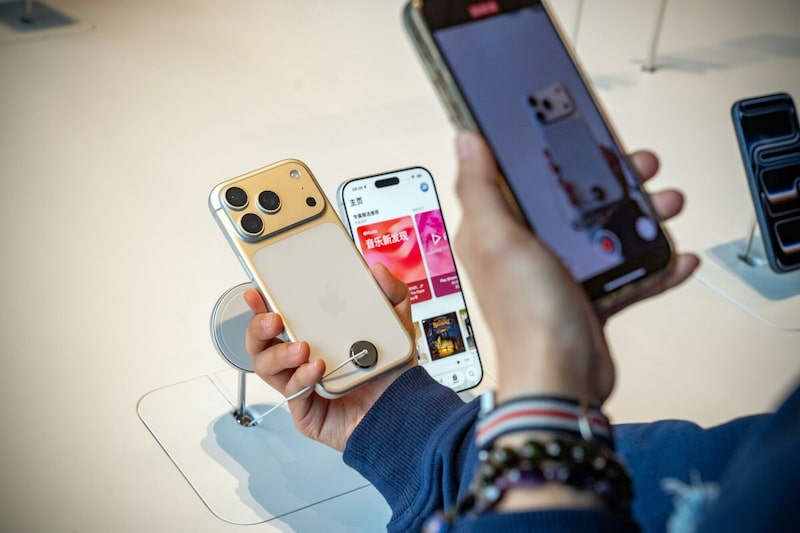 No final de 2025, de acordo com a IDC, as maiores variações positivas foram registradas pela Samsung (7,9%), Apple (6,3%) e vivo (2,7%). (Foto: Andrea Verdelli/Bloomberg) No final de 2025, de acordo com a IDC, as maiores variações positivas foram registradas pela Samsung (7,9%), Apple (6,3%) e vivo (2,7%). (Foto: Andrea Verdelli/Bloomberg)