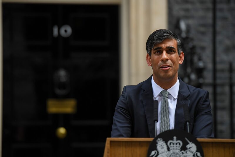 Rishi Sunak atuou como primeiro-ministro do Reino Unido por quase dois anos e ainda cumpre mandato de deputado pelo Partido Conservador Rishi Sunak atuou como primeiro-ministro do Reino Unido por quase dois anos e ainda cumpre mandato de deputado pelo Partido Conservador