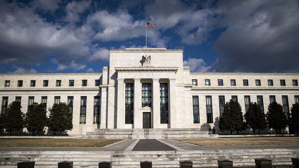 Fed volta a reduzir os juros em 0,25 ponto e cita que riscos ao emprego subiram Fed volta a reduzir os juros em 0,25 ponto e cita que riscos ao emprego subiram