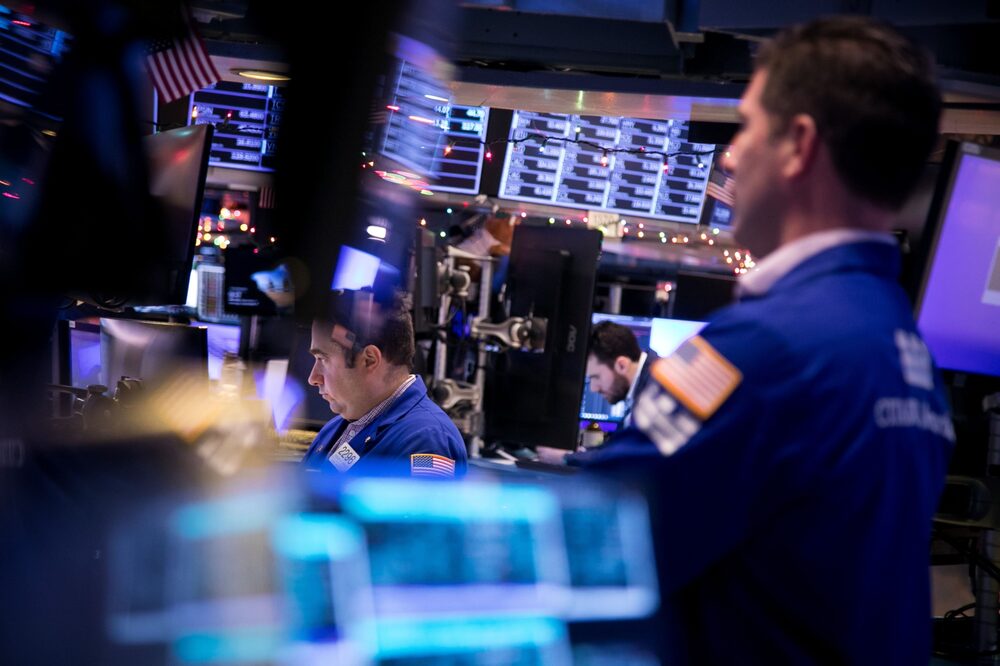 En la Bolsa de Nueva York, los operadores hacen una pausa tras la gran subida de noviembre En la Bolsa de Nueva York, los operadores hacen una pausa tras la gran subida de noviembre