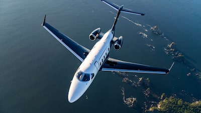 O jato de US$ 12 milhões que sustenta o recorde da Embraer nas entregas do 2º tri O jato de US$ 12 milhões que sustenta o recorde da Embraer nas entregas do 2º tri