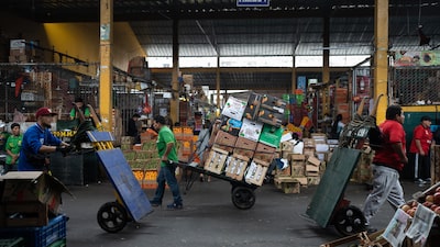 Inflación en Lima sube menos de lo previsto y abre puerta a recorte de tasas Inflación en Lima sube menos de lo previsto y abre puerta a recorte de tasas