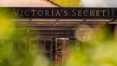 Retorno de desfile da Victoria’s Secret mostra desejo por volta às raízes Retorno de desfile da Victoria’s Secret mostra desejo por volta às raízes