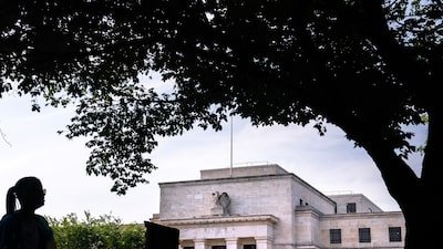 Operadores de bonos reducen apuestas por alzas de la Fed y se preparan para posibles recortes en 2027 Operadores de bonos reducen apuestas por alzas de la Fed y se preparan para posibles recortes en 2027
