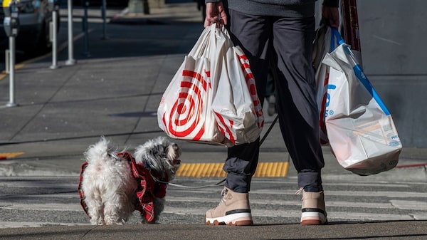 Indicador de inflación preferido de Fed se enfría y refuerza apuestas de recorte de tasas Indicador de inflación preferido de Fed se enfría y refuerza apuestas de recorte de tasas