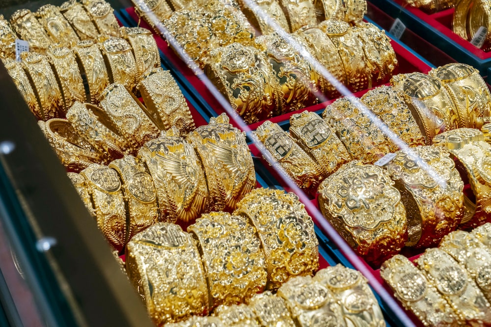 Gold Products At Shuibei Jewelry Market in Shenzhen Gold Products At Shuibei Jewelry Market in Shenzhen