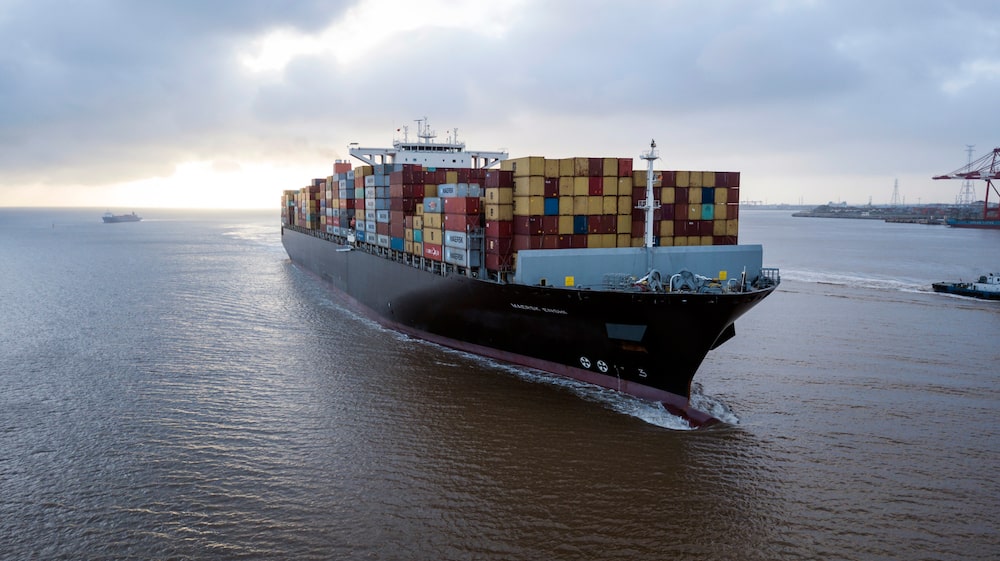 Los analistas están a la espera de los aranceles que anunciará Trump y su impacto en el comercio global. Los analistas están a la espera de los aranceles que anunciará Trump y su impacto en el comercio global.