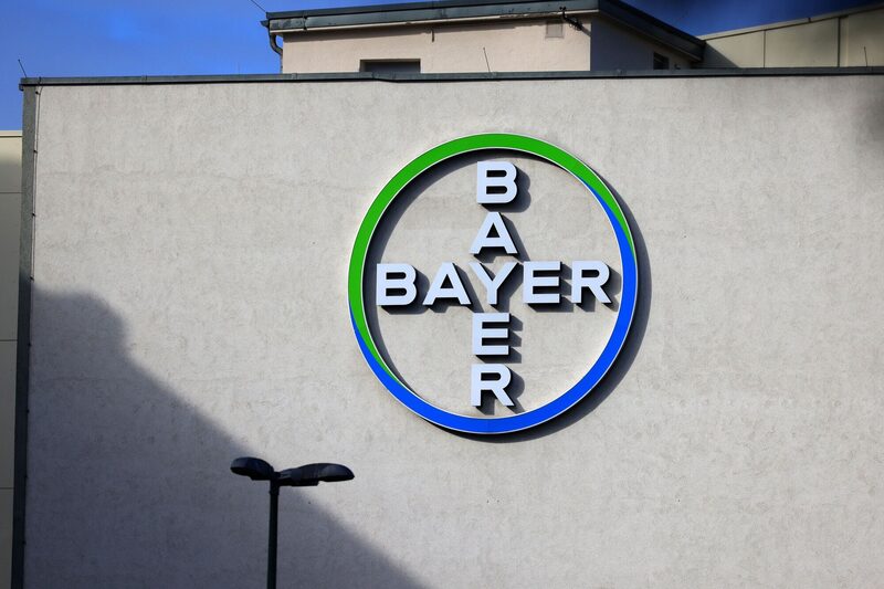 Los resultados del primer trimestre indican que el CEO, Bill Anderson, está haciendo progresos para reavivar el crecimiento de la división farmacéutica de Bayer. Los resultados del primer trimestre indican que el CEO, Bill Anderson, está haciendo progresos para reavivar el crecimiento de la división farmacéutica de Bayer.