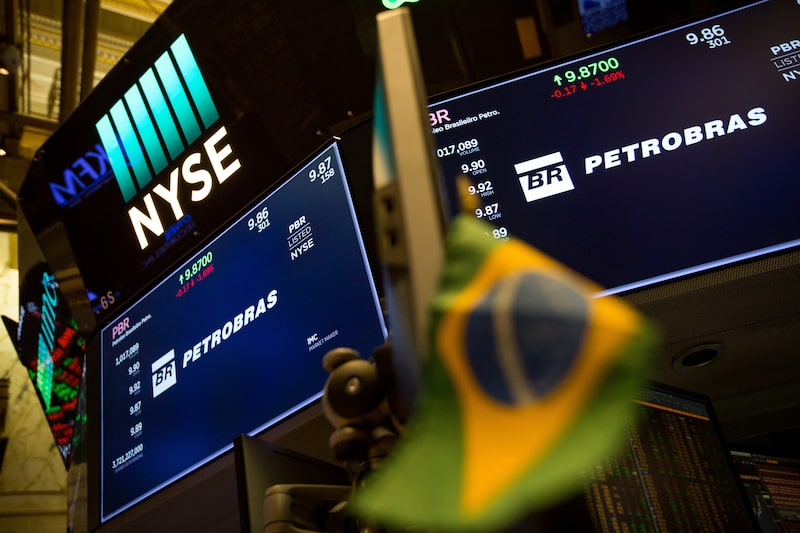 Petrobras. Petrobras.