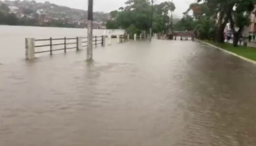 Inundação em Ubaitaba, no sul da Bahia Inundação em Ubaitaba, no sul da Bahia