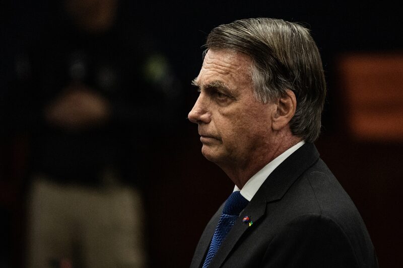 El expresidente de Brasil, Jair Bolsonaro, llega al Supremo Tribunal Federal en Brasilia. Fotógrafo: Arthur Menescal/Bloomberg. El expresidente de Brasil, Jair Bolsonaro, llega al Supremo Tribunal Federal en Brasilia. Fotógrafo: Arthur Menescal/Bloomberg.