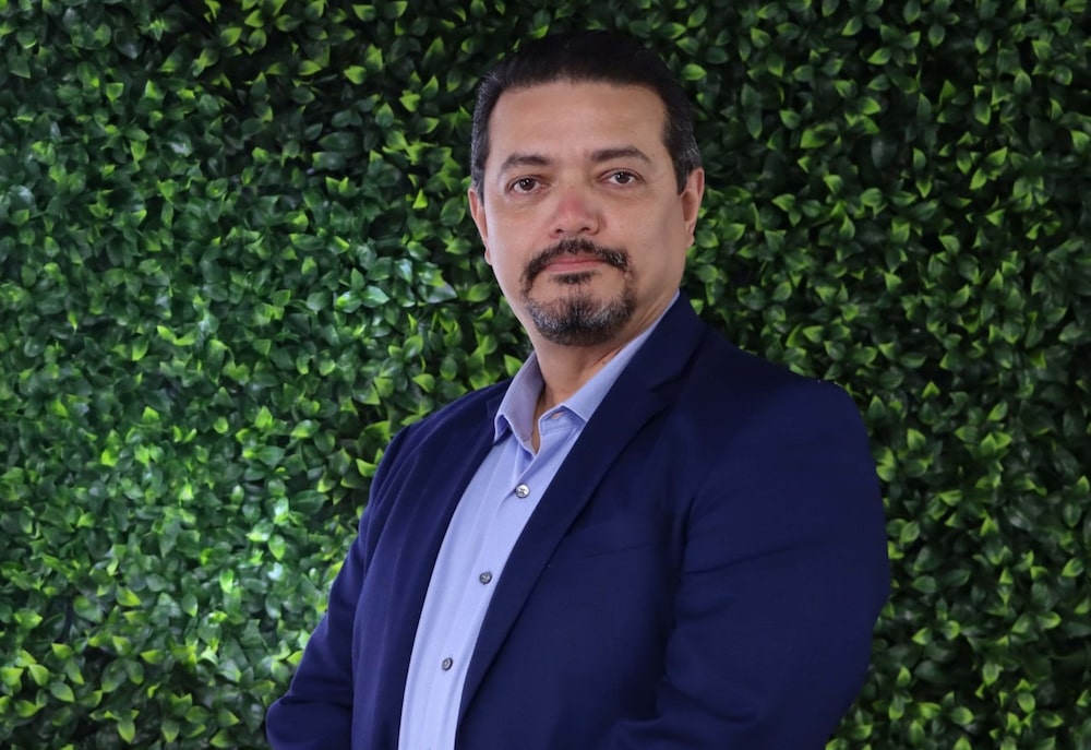 Javier Falck, Country Manager de IFX en
Honduras. Javier Falck, Country Manager de IFX en
Honduras.