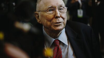 Os princípios de Charlie Munger, parceiro de Buffett, para investir e viver bem Os princípios de Charlie Munger, parceiro de Buffett, para investir e viver bem