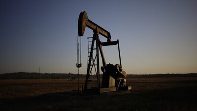 Petróleo Brent cai abaixo de US$ 70 com o receio de excesso de oferta Petróleo Brent cai abaixo de US$ 70 com o receio de excesso de oferta