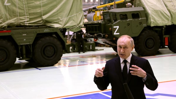 Élites rusas creen que Putin tiene cada vez menos chances de ganar la guerra Élites rusas creen que Putin tiene cada vez menos chances de ganar la guerra