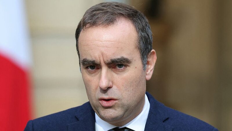 El primer ministro francés, Sebastien Lecornu, dimitió el lunes por la mañana. El primer ministro francés, Sebastien Lecornu, dimitió el lunes por la mañana.