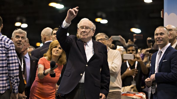 Buffett monta posição de US$ 351,7 milhões no New York Times e reduz na Amazon Buffett monta posição de US$ 351,7 milhões no New York Times e reduz na Amazon