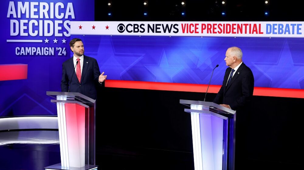 Los candidatos a la vicepresidencia JD Vance y Tim Walz discuten sobre el plan económico de Donald Trump durante el que se espera que sea el último debate antes de las elecciones presidenciales de noviembre. Los candidatos a la vicepresidencia JD Vance y Tim Walz discuten sobre el plan económico de Donald Trump durante el que se espera que sea el último debate antes de las elecciones presidenciales de noviembre.