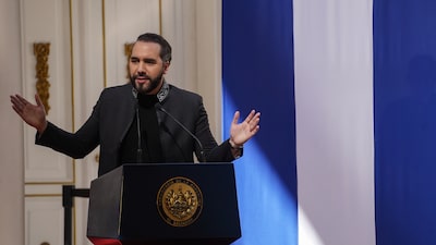 El Salvador cambia su apuesta cripto: Bukele recurre a stablecoins tras limitado uso del bitcoin en pagos El Salvador cambia su apuesta cripto: Bukele recurre a stablecoins tras limitado uso del bitcoin en pagos