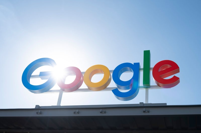 Señalización en el Centro de Datos de Google en Midlothian, Texas, EE.UU. Señalización en el Centro de Datos de Google en Midlothian, Texas, EE.UU.
