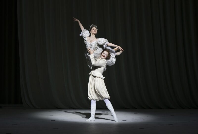 Um boicote cultural geral, no entanto, prejudicará aqueles que devemos ajudar – os bravos artistas que enfrentam o Kremlin Um boicote cultural geral, no entanto, prejudicará aqueles que devemos ajudar – os bravos artistas que enfrentam o Kremlin