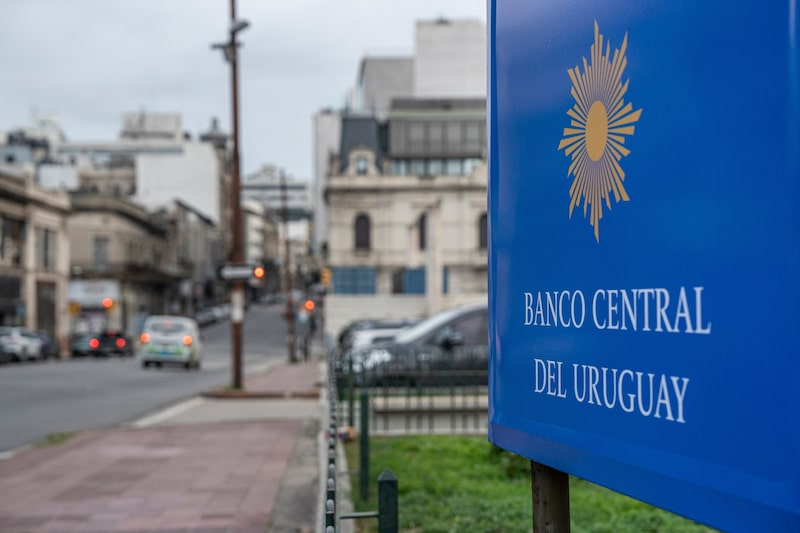 La sede del Banco Central de Uruguay en Montevideo. Fotógrafo: Mauricio Zina/Bloomberg. La sede del Banco Central de Uruguay en Montevideo. Fotógrafo: Mauricio Zina/Bloomberg.