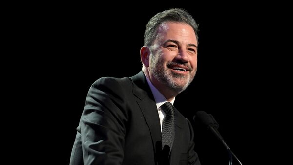 Programa de Jimmy Kimmel voltará a ser exibido nos EUA, segundo a Disney Programa de Jimmy Kimmel voltará a ser exibido nos EUA, segundo a Disney