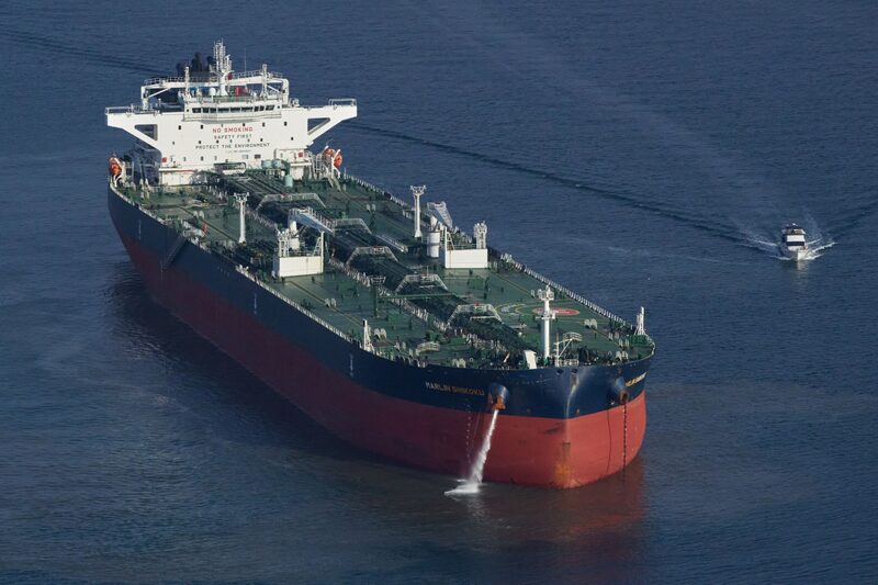 No entanto, há relutância em seguir adiante com a ideia No entanto, há relutância em seguir adiante com a ideia